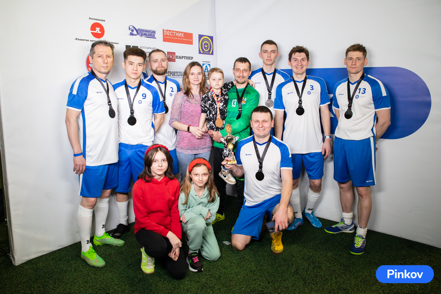 Команда ЦНИИТМАШ по мини-футболу заняла призовое место в турнире «Кубок Наука 2024»